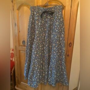 Magnolia tiered skirt